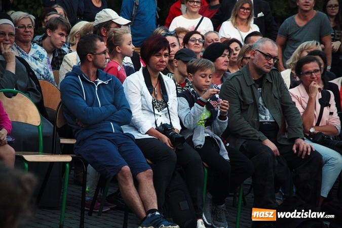 Zdjęcie w galerii na portalu naszwodzislaw.com: Siedem spektakli w ramach jednego wydarzenia. Wodzisław Śląski po raz IV stał się wielką sceną  wiadomości z regionu