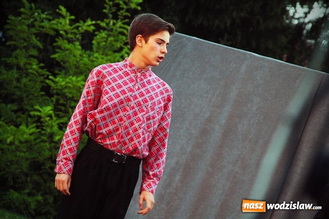 Zdjęcie w galerii na portalu naszwodzislaw.com: Siedem spektakli w ramach jednego wydarzenia. Wodzisław Śląski po raz IV stał się wielką sceną  wiadomości z regionu