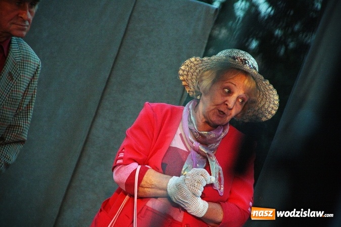 Zdjęcie w galerii na portalu naszwodzislaw.com: Siedem spektakli w ramach jednego wydarzenia. Wodzisław Śląski po raz IV stał się wielką sceną  wiadomości z regionu