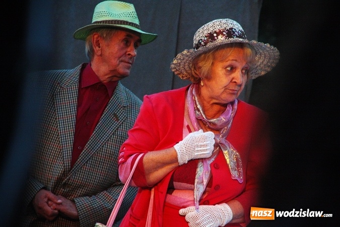 Zdjęcie w galerii na portalu naszwodzislaw.com: Siedem spektakli w ramach jednego wydarzenia. Wodzisław Śląski po raz IV stał się wielką sceną  wiadomości z regionu