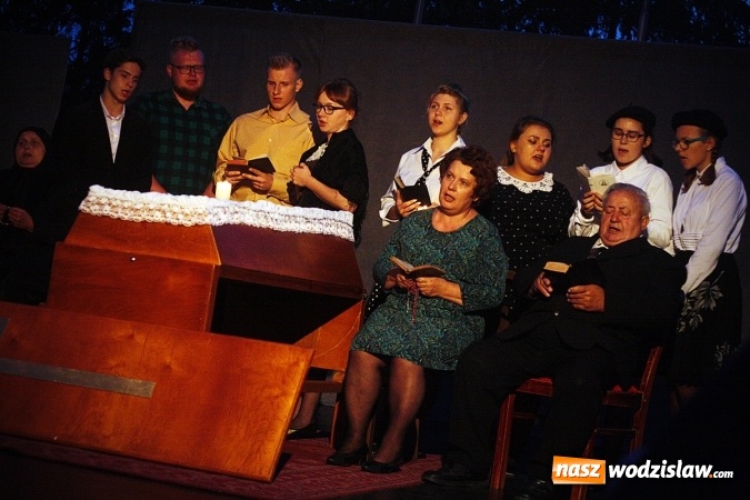 Zdjęcie w galerii na portalu naszwodzislaw.com: Siedem spektakli w ramach jednego wydarzenia. Wodzisław Śląski po raz IV stał się wielką sceną  wiadomości z regionu