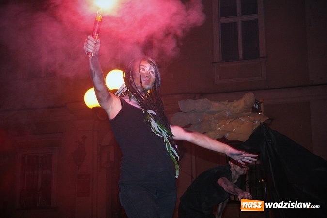 Zdjęcie w galerii na portalu naszwodzislaw.com: Siedem spektakli w ramach jednego wydarzenia. Wodzisław Śląski po raz IV stał się wielką sceną  wiadomości z regionu