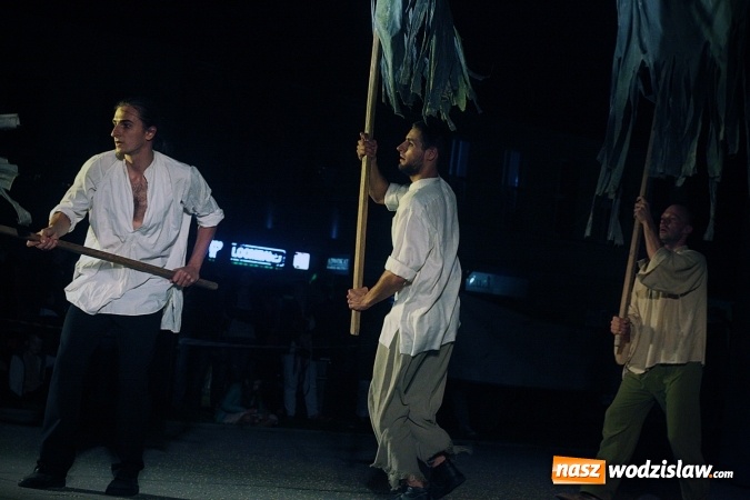Zdjęcie w galerii na portalu naszwodzislaw.com: Siedem spektakli w ramach jednego wydarzenia. Wodzisław Śląski po raz IV stał się wielką sceną  wiadomości z regionu