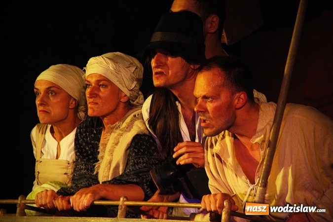 Zdjęcie w galerii na portalu naszwodzislaw.com: Siedem spektakli w ramach jednego wydarzenia. Wodzisław Śląski po raz IV stał się wielką sceną  wiadomości z regionu