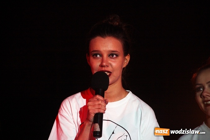 Zdjęcie w galerii na portalu naszwodzislaw.com: Siedem spektakli w ramach jednego wydarzenia. Wodzisław Śląski po raz IV stał się wielką sceną  wiadomości z regionu