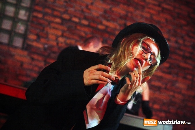 Zdjęcie w galerii na portalu naszwodzislaw.com: Siedem spektakli w ramach jednego wydarzenia. Wodzisław Śląski po raz IV stał się wielką sceną  wiadomości z regionu