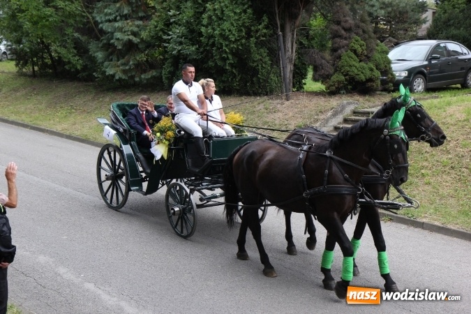 Zdjęcie w galerii na portalu naszwodzislaw.com: Potężny korowód dożynkowy w Syryni wiadomości z regionu