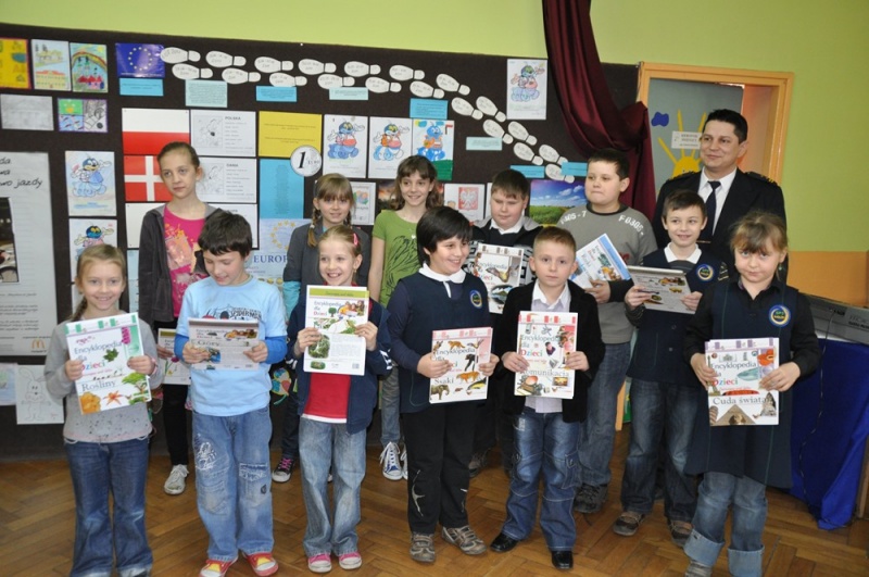 Zdjęcie w galerii na portalu naszwodzislaw.com: Dzieci mogły się wykazać wiadomości z regionu