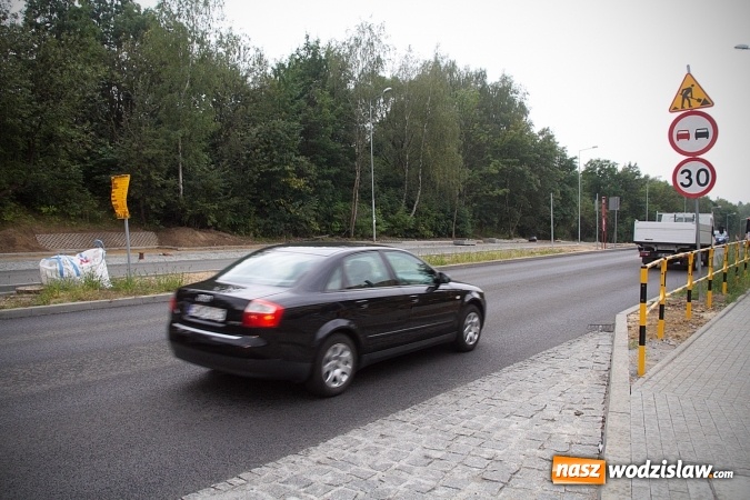 Zdjęcie w galerii na portalu naszwodzislaw.com: Remont ul. Matuszczyka powoli dobiega końca. Kiedy zakończą się prace?  wiadomości z regionu