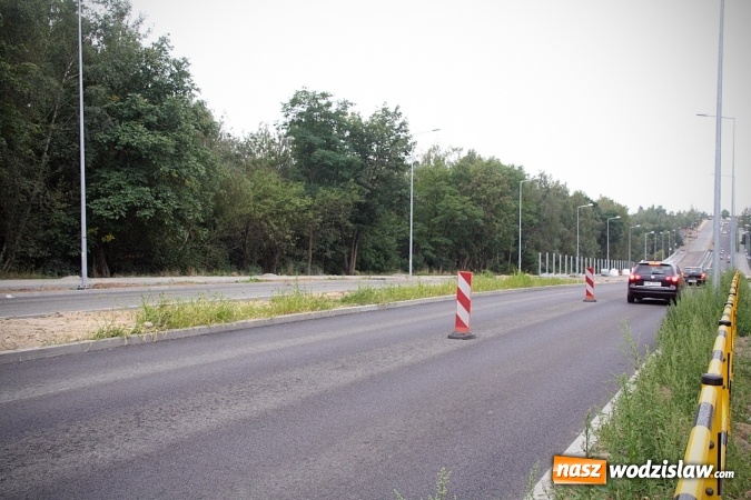 Zdjęcie w galerii na portalu naszwodzislaw.com: Remont ul. Matuszczyka powoli dobiega końca. Kiedy zakończą się prace?  wiadomości z regionu