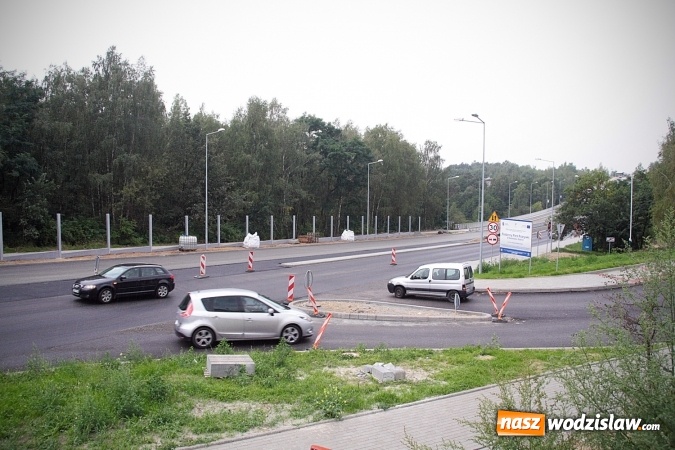 Zdjęcie w galerii na portalu naszwodzislaw.com: Remont ul. Matuszczyka powoli dobiega końca. Kiedy zakończą się prace?  wiadomości z regionu