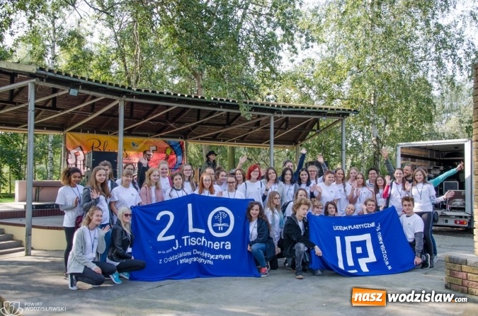 Zdjęcie w galerii na portalu naszwodzislaw.com: Po raz dwunasty niepełnosprawni bawili się w rytmie bluesa wiadomości z regionu