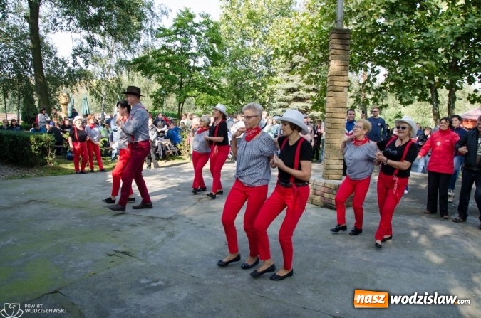 Zdjęcie w galerii na portalu naszwodzislaw.com: Po raz dwunasty niepełnosprawni bawili się w rytmie bluesa wiadomości z regionu