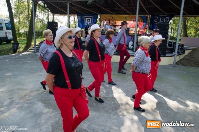 Zdjęcie w galerii na portalu naszwodzislaw.com: Po raz dwunasty niepełnosprawni bawili się w rytmie bluesa wiadomości z regionu