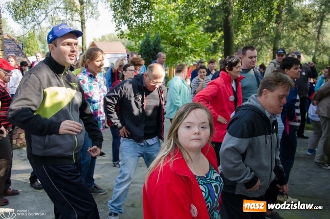 Zdjęcie w galerii na portalu naszwodzislaw.com: Po raz dwunasty niepełnosprawni bawili się w rytmie bluesa wiadomości z regionu