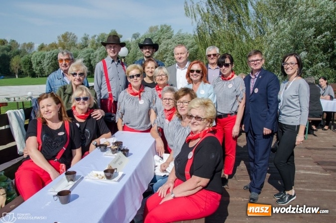 Zdjęcie w galerii na portalu naszwodzislaw.com: Po raz dwunasty niepełnosprawni bawili się w rytmie bluesa wiadomości z regionu