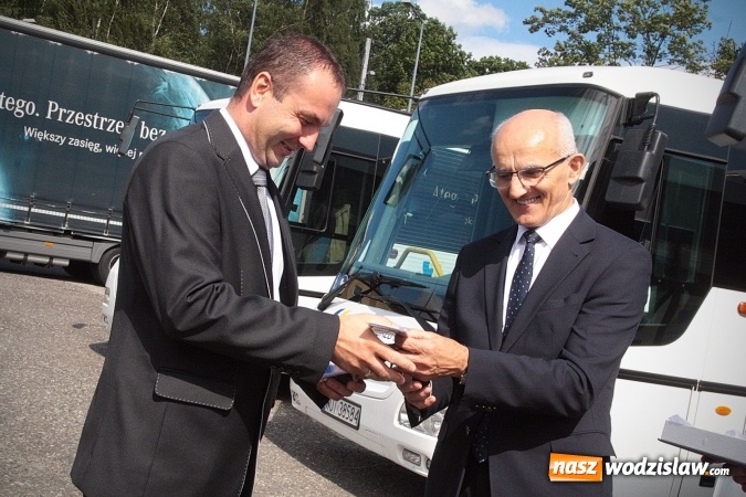 Zdjęcie w galerii na portalu naszwodzislaw.com: PKS Racibórz z nowymi autobusami. Będą kursować po naszym regionie  wiadomości z regionu