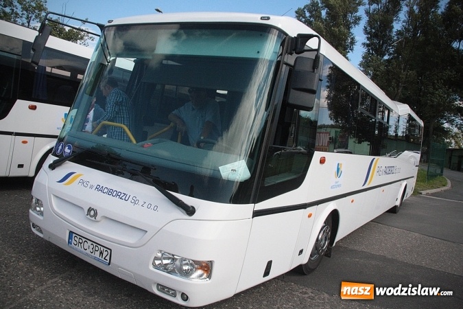 Zdjęcie w galerii na portalu naszwodzislaw.com: PKS Racibórz z nowymi autobusami. Będą kursować po naszym regionie  wiadomości z regionu