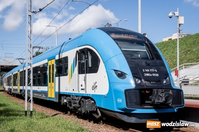 Zdjęcie w galerii na portalu naszwodzislaw.com: Powitanie pierwszego Elfa 2, nowego pociągu Kolei Śląskich wiadomości z regionu