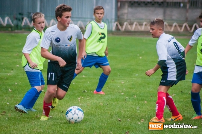 Zdjęcie w galerii na portalu naszwodzislaw.com: Trampkarze Lubomi lepsi w starciu z raciborską Unią wiadomości z regionu
