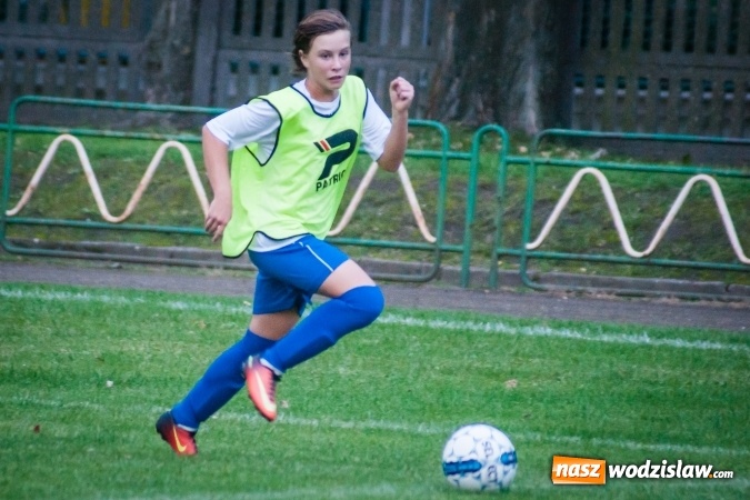 Zdjęcie w galerii na portalu naszwodzislaw.com: Trampkarze Lubomi lepsi w starciu z raciborską Unią wiadomości z regionu