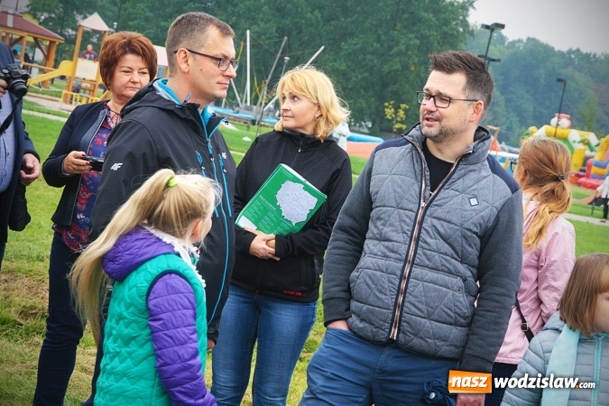 Zdjęcie w galerii na portalu naszwodzislaw.com: Koniec żniw, rolnicy świętują. Gorzyce zamykają maraton dożynkowy. ZDJĘCIA  wiadomości z regionu