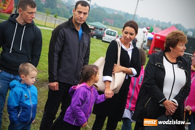 Zdjęcie w galerii na portalu naszwodzislaw.com: Koniec żniw, rolnicy świętują. Gorzyce zamykają maraton dożynkowy. ZDJĘCIA  wiadomości z regionu