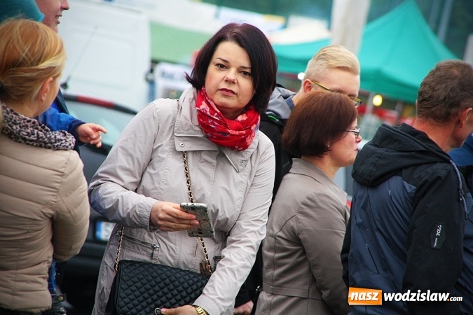 Zdjęcie w galerii na portalu naszwodzislaw.com: Koniec żniw, rolnicy świętują. Gorzyce zamykają maraton dożynkowy. ZDJĘCIA  wiadomości z regionu