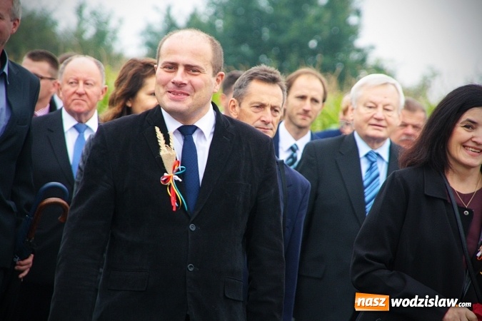 Zdjęcie w galerii na portalu naszwodzislaw.com: Koniec żniw, rolnicy świętują. Gorzyce zamykają maraton dożynkowy. ZDJĘCIA  wiadomości z regionu