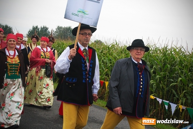 Zdjęcie w galerii na portalu naszwodzislaw.com: Koniec żniw, rolnicy świętują. Gorzyce zamykają maraton dożynkowy. ZDJĘCIA  wiadomości z regionu