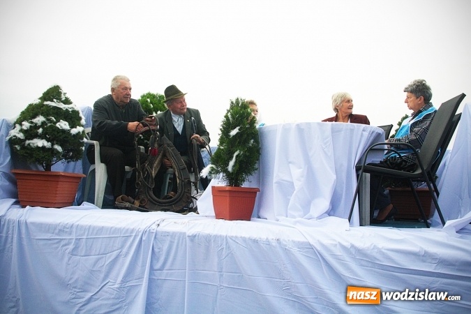 Zdjęcie w galerii na portalu naszwodzislaw.com: Koniec żniw, rolnicy świętują. Gorzyce zamykają maraton dożynkowy. ZDJĘCIA  wiadomości z regionu