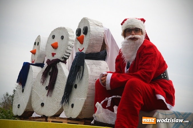 Zdjęcie w galerii na portalu naszwodzislaw.com: Koniec żniw, rolnicy świętują. Gorzyce zamykają maraton dożynkowy. ZDJĘCIA  wiadomości z regionu