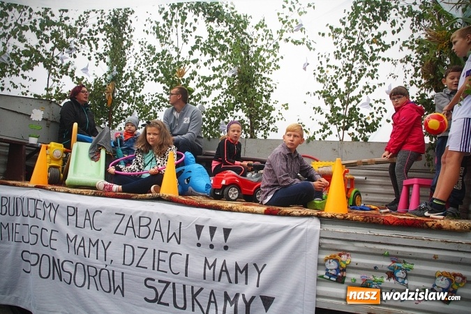 Zdjęcie w galerii na portalu naszwodzislaw.com: Koniec żniw, rolnicy świętują. Gorzyce zamykają maraton dożynkowy. ZDJĘCIA  wiadomości z regionu