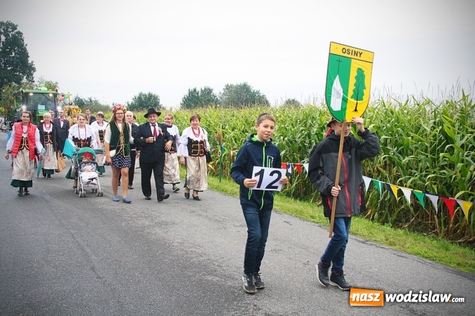 Zdjęcie w galerii na portalu naszwodzislaw.com: Koniec żniw, rolnicy świętują. Gorzyce zamykają maraton dożynkowy. ZDJĘCIA  wiadomości z regionu