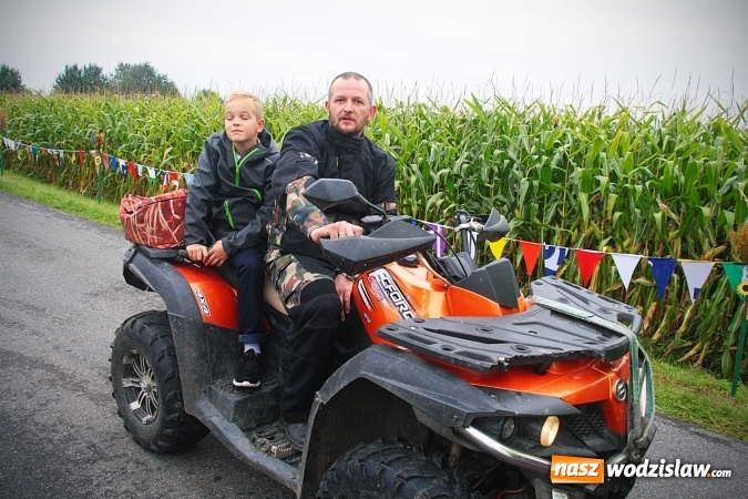 Zdjęcie w galerii na portalu naszwodzislaw.com: Koniec żniw, rolnicy świętują. Gorzyce zamykają maraton dożynkowy. ZDJĘCIA  wiadomości z regionu