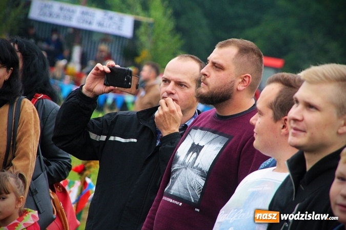 Zdjęcie w galerii na portalu naszwodzislaw.com: Koniec żniw, rolnicy świętują. Gorzyce zamykają maraton dożynkowy. ZDJĘCIA  wiadomości z regionu