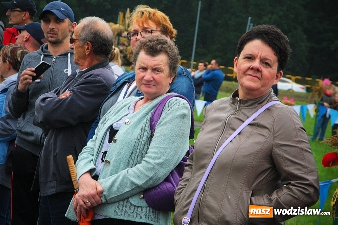 Zdjęcie w galerii na portalu naszwodzislaw.com: Koniec żniw, rolnicy świętują. Gorzyce zamykają maraton dożynkowy. ZDJĘCIA  wiadomości z regionu