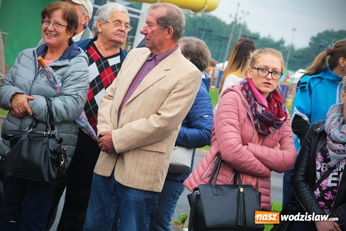 Zdjęcie w galerii na portalu naszwodzislaw.com: Koniec żniw, rolnicy świętują. Gorzyce zamykają maraton dożynkowy. ZDJĘCIA  wiadomości z regionu