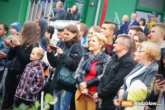 Zdjęcie w galerii na portalu naszwodzislaw.com: Koniec żniw, rolnicy świętują. Gorzyce zamykają maraton dożynkowy. ZDJĘCIA  wiadomości z regionu