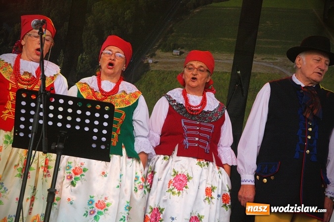 Zdjęcie w galerii na portalu naszwodzislaw.com: Koniec żniw, rolnicy świętują. Gorzyce zamykają maraton dożynkowy. ZDJĘCIA  wiadomości z regionu