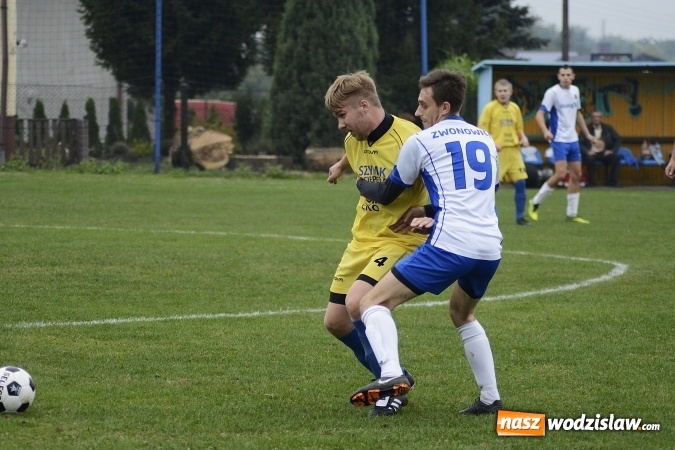 Zdjęcie w galerii na portalu naszwodzislaw.com: Kokoszyce nie miały problemów ze Zwonowicami wiadomości z regionu