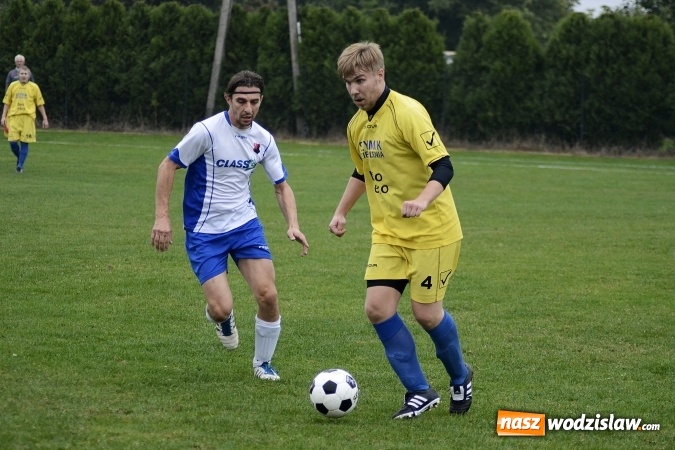 Zdjęcie w galerii na portalu naszwodzislaw.com: Kokoszyce nie miały problemów ze Zwonowicami wiadomości z regionu