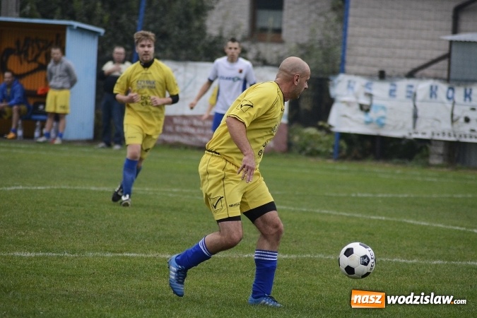 Zdjęcie w galerii na portalu naszwodzislaw.com: Kokoszyce nie miały problemów ze Zwonowicami wiadomości z regionu