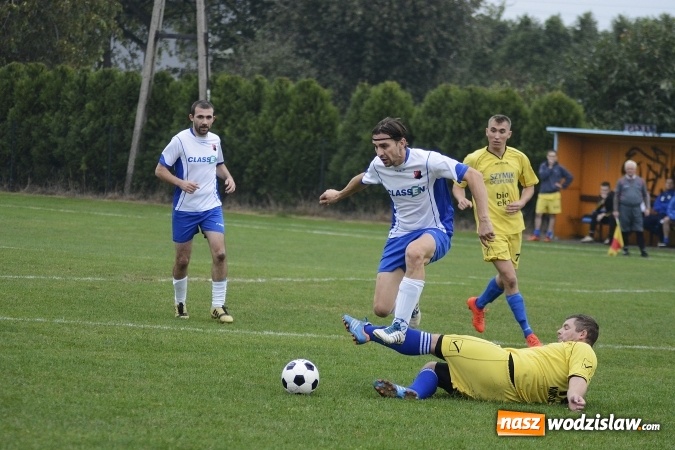 Zdjęcie w galerii na portalu naszwodzislaw.com: Kokoszyce nie miały problemów ze Zwonowicami wiadomości z regionu