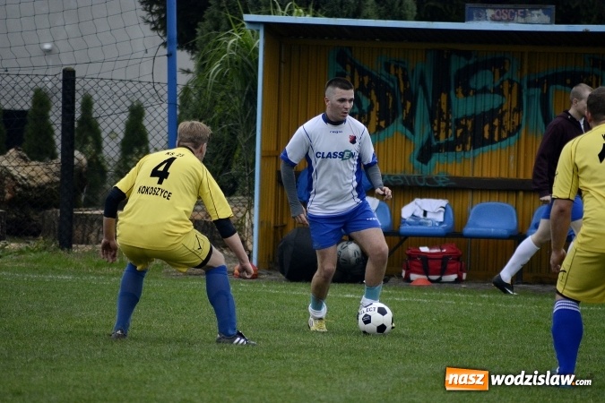 Zdjęcie w galerii na portalu naszwodzislaw.com: Kokoszyce nie miały problemów ze Zwonowicami wiadomości z regionu