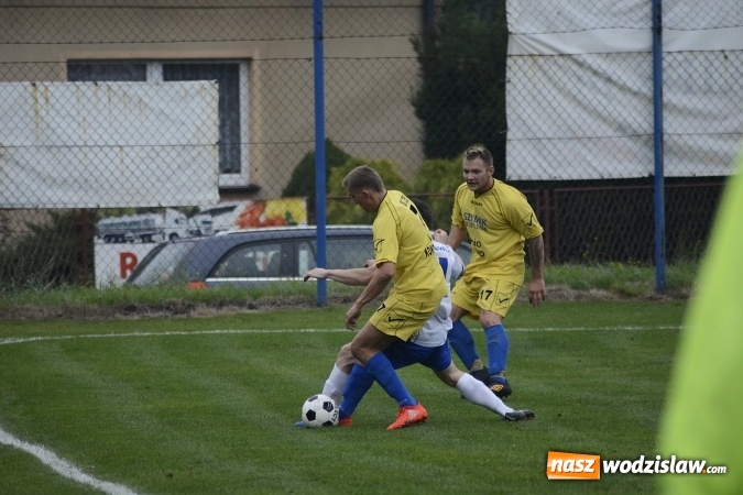 Zdjęcie w galerii na portalu naszwodzislaw.com: Kokoszyce nie miały problemów ze Zwonowicami wiadomości z regionu