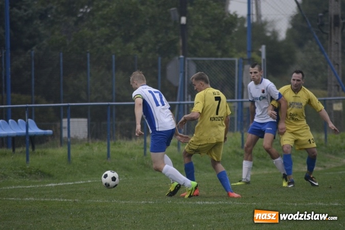 Zdjęcie w galerii na portalu naszwodzislaw.com: Kokoszyce nie miały problemów ze Zwonowicami wiadomości z regionu