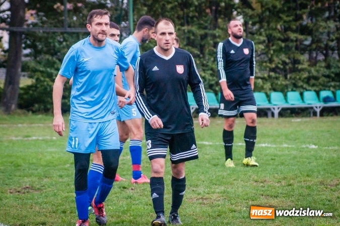 Zdjęcie w galerii na portalu naszwodzislaw.com: Wicher Płonia wstał z kolan i pokonał lidera z Bełsznicy wiadomości z regionu