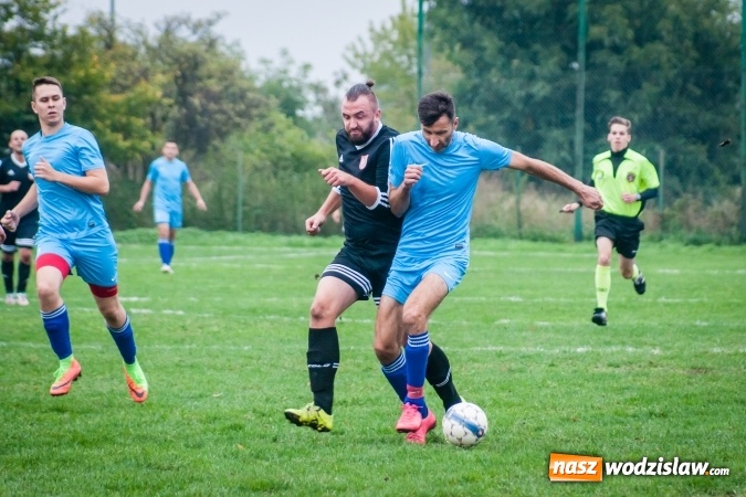 Zdjęcie w galerii na portalu naszwodzislaw.com: Wicher Płonia wstał z kolan i pokonał lidera z Bełsznicy wiadomości z regionu