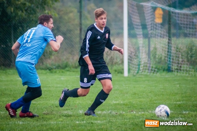 Zdjęcie w galerii na portalu naszwodzislaw.com: Wicher Płonia wstał z kolan i pokonał lidera z Bełsznicy wiadomości z regionu